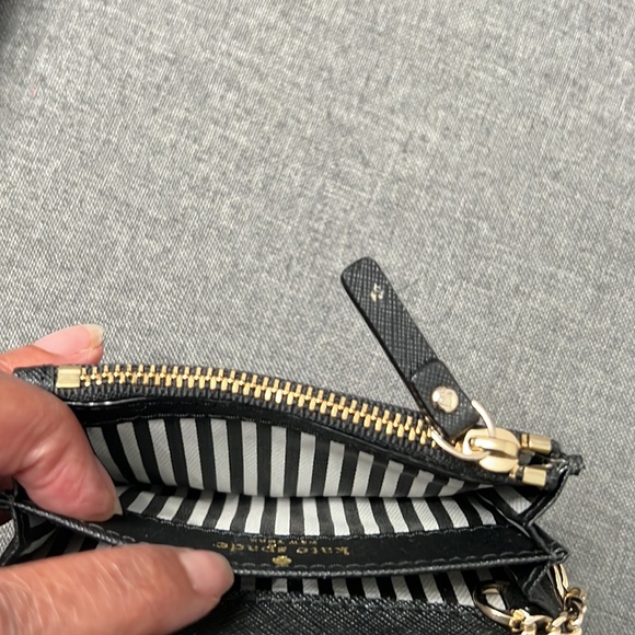 Kate Spate Black Leather Key Card and ID Wallet - Picture 4 of 12